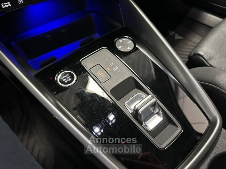 Audi A3 Sportback 30 TFSI Mild Hybrid 110 S tronic 7 Design Luxe - 15