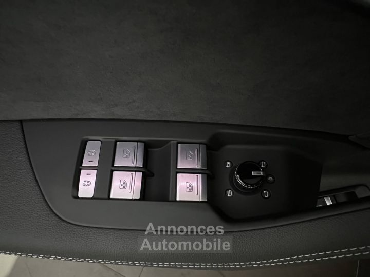 Audi A6 Avant 50 TFSIe 299 ch S tronic 7 Quattro Avus - 13