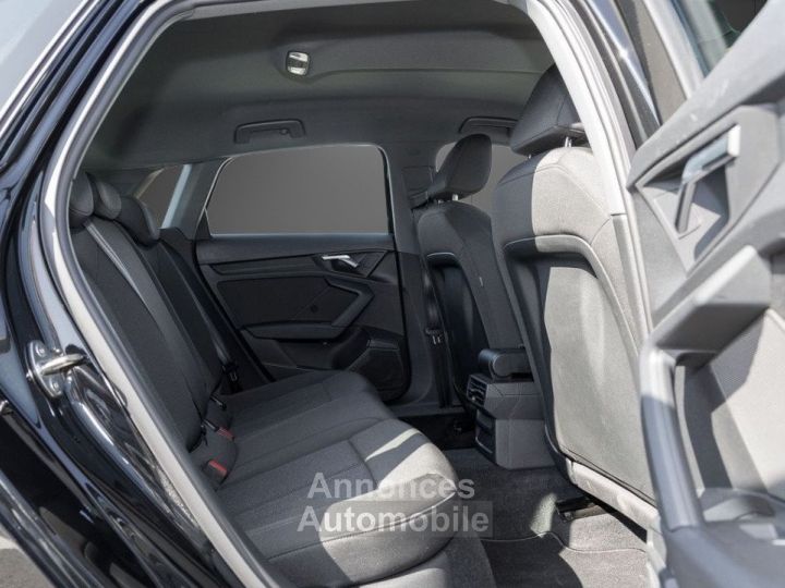 Audi A3  Sportback · 40 TFSI e · S line · 204ch Hybride Rechargeable · Jantes 18&quot; · LED - 5
