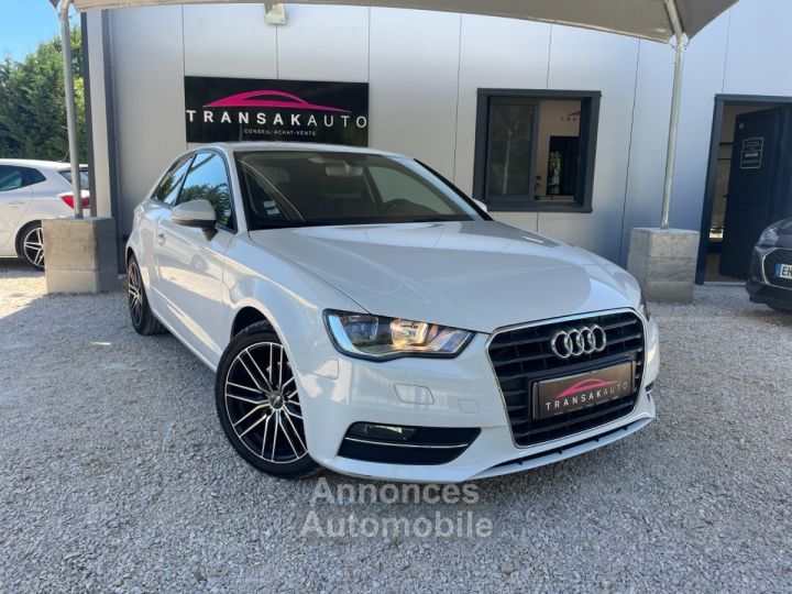 Audi A3 BUSINESS 20 TDI 150 Business Line 3 Portes / Sièges Chauffants - 1