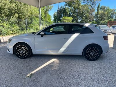 Audi A3 BUSINESS 20 TDI 150 Business Line 3 Portes / Sièges Chauffants   - 4
