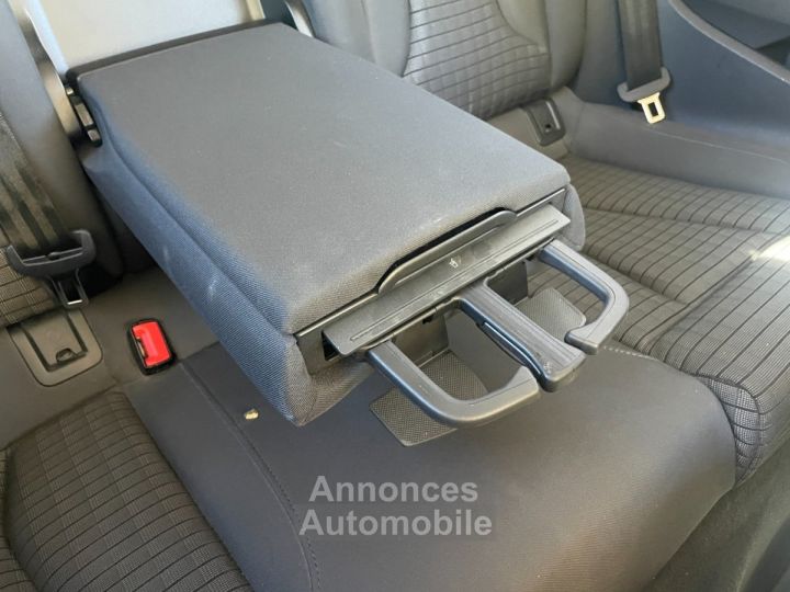 Audi A3 BUSINESS 20 TDI 150 Business Line 3 Portes / Sièges Chauffants - 26