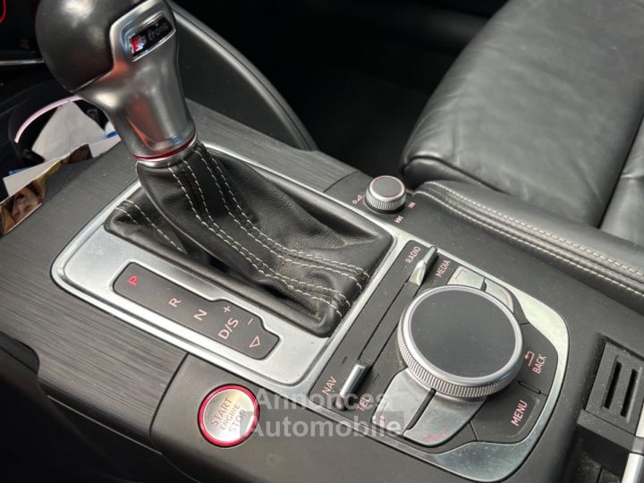 Audi S3 SPORTBACK 20 TFSI 300 Quattro S-Tronic 6 - 19