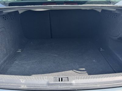 Audi A4 18 T 163 Ambiente   - 11