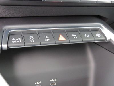 Audi A3 Sportback 35 TFSI 150ch S line S tronic 7   - 12