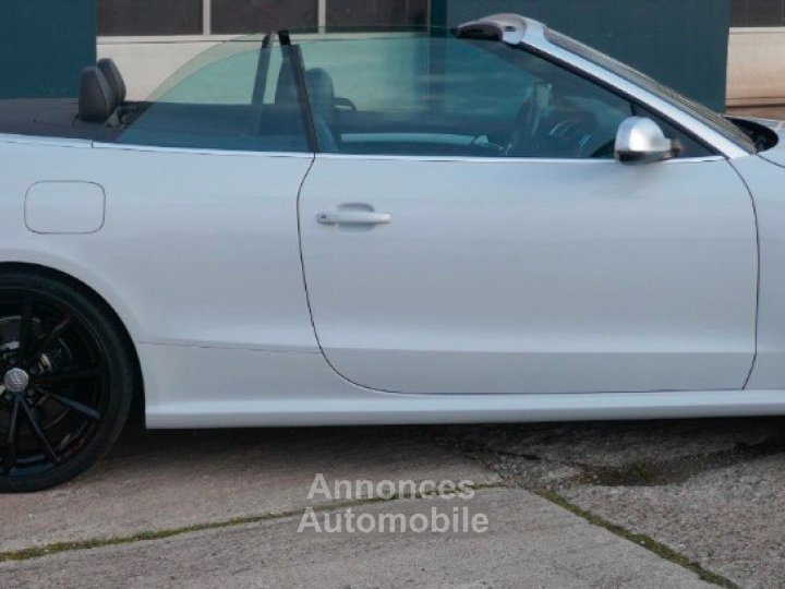 Audi RS5 Cabriolet 42 V8 FSI 450ch quattro S tronic 7 *GARANTIE 12 MOIS* - 3