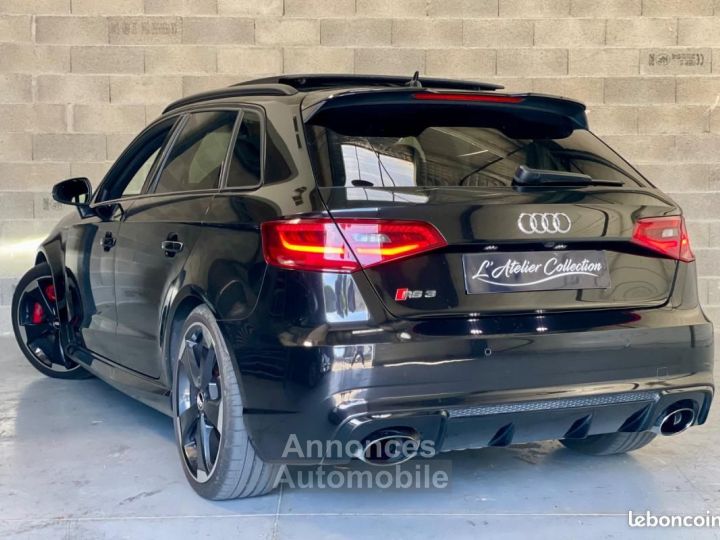 Audi RS3 Sportback 25 TFSI quattro S-tronic - 3