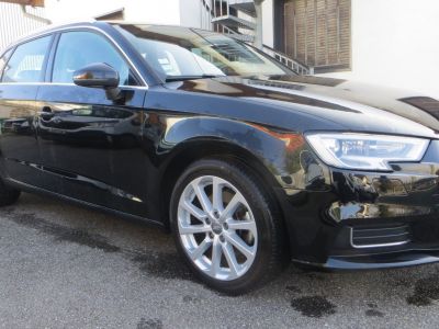 Audi A3 Sportback 20 TFSI 190 S tronic 7 Quattro Design   - 3