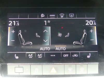Audi e-tron SPORTBACK 55 408CH E-QUATTRO   - 32