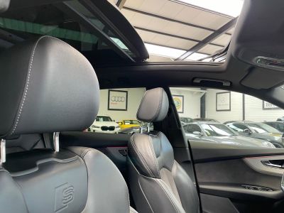 Audi Q8 50 30 TDi 286CV TIPTRONIC 8 QUATTRO S-LINE - ATTELAGE/SIEGES CHAUFFANTS/TO   - 17