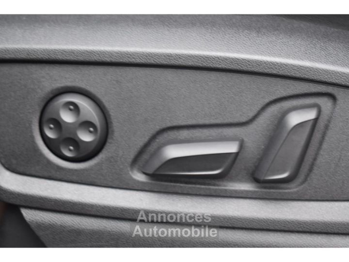 Audi Q5 50 TFSIe 299 S tronic 7 Quattro Business Executive - 11