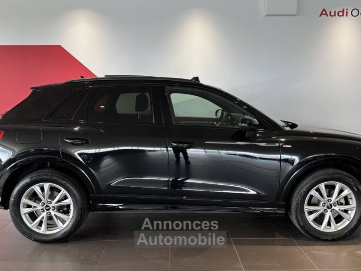 Audi Q3 35 TFSI 150 ch S tronic 7 S line - 2