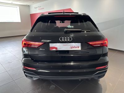 Audi Q3 35 TFSI 150 ch S tronic 7 S line   - 3