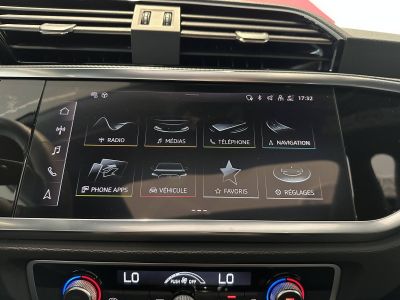 Audi Q3 35 TFSI 150 ch S tronic 7 S line   - 27