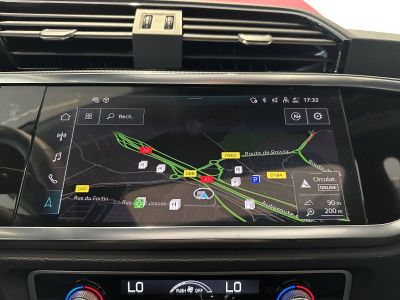 Audi Q3 35 TFSI 150 ch S tronic 7 S line   - 31