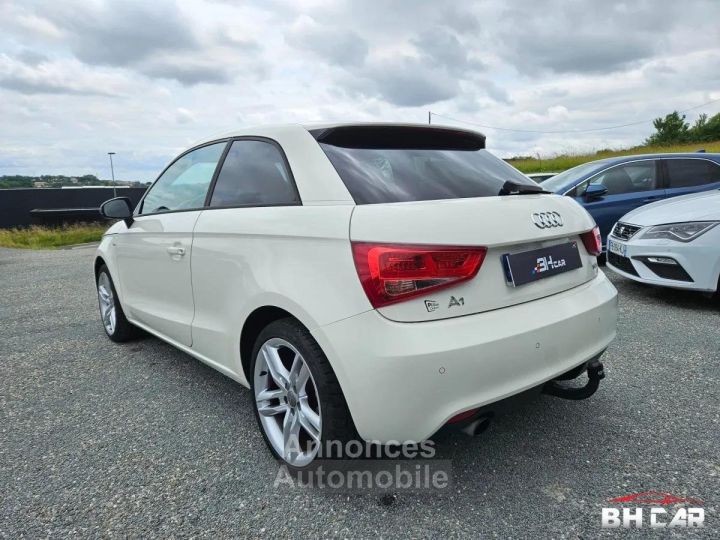 Audi A1 12 tfsi 90 s-line - 4