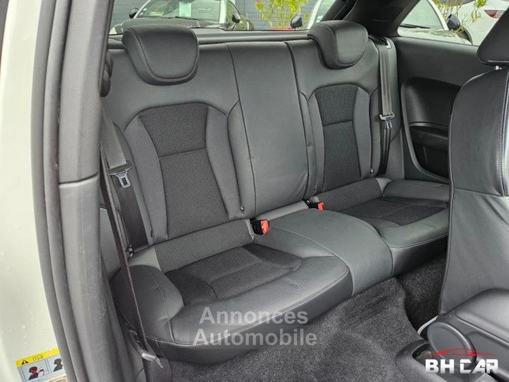 Audi A1 12 tfsi 90 s-line - 12