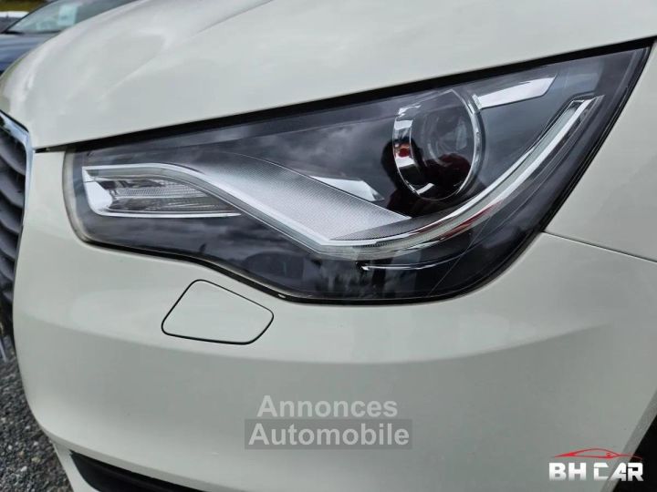 Audi A1 12 tfsi 90 s-line - 32