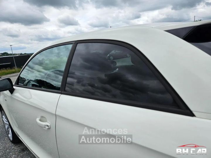 Audi A1 12 tfsi 90 s-line - 33