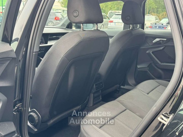 Audi A3 Sportback 30 TFSI S tronic --Hybride--Cam&eacute;ra - 11