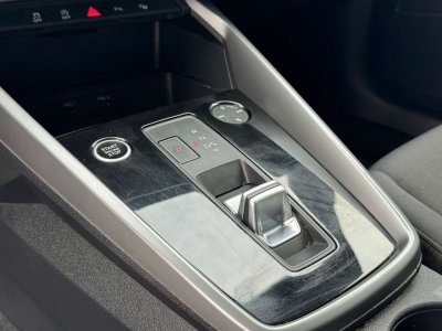 Audi A3 Sportback 30 TFSI S tronic --Hybride--Cam&eacute;ra   - 17