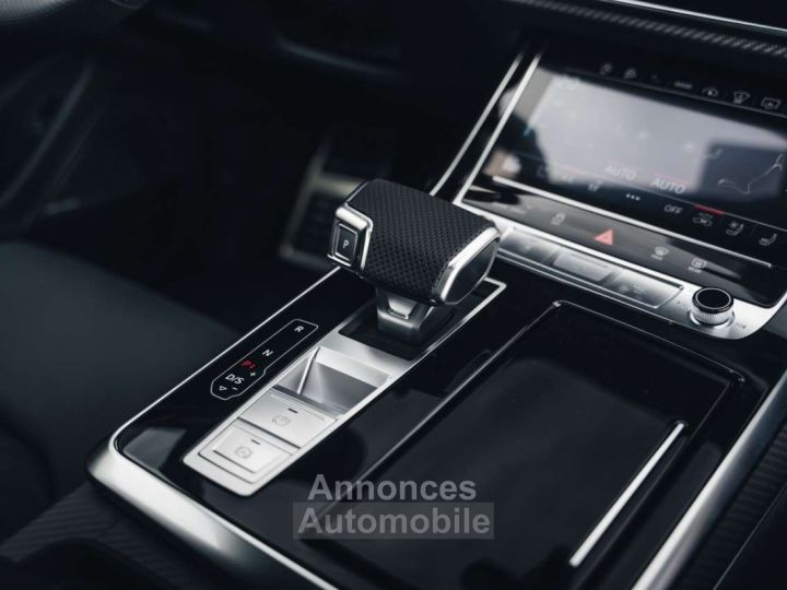 Audi RS Q8 Performance New Ceramic Sunroof Massage - 23