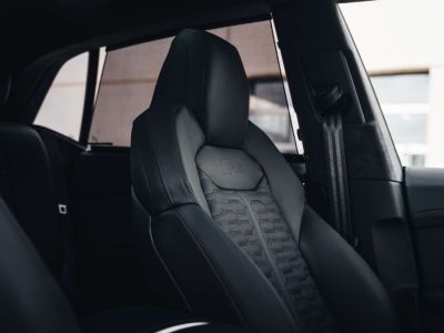 Audi RS Q8 Performance New Ceramic Sunroof Massage   - 26