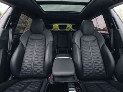 Audi RS Q8 Performance New Ceramic Sunroof Massage   - 27