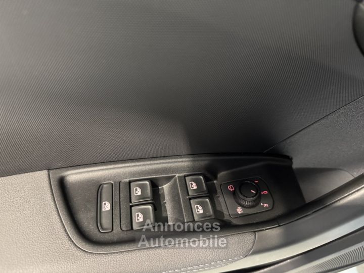 Audi A1 Sportback 10 TFSI 110 S tronic 7 Design Luxe - 25