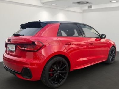 Audi A1 Sportback 40 TFSI 207 ch S tronic 7 S Line   - 3