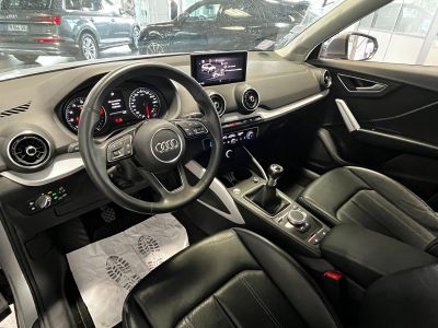 Audi Q2 14 TFSI COD 150 ch BVM6 Design Luxe   - 2