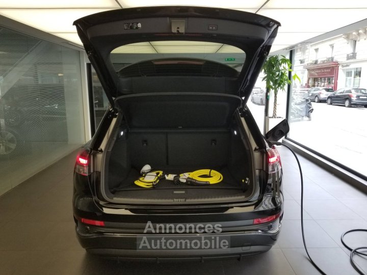 Audi Q4 E-Tron 45 285 ch 82 kWh S line - 8