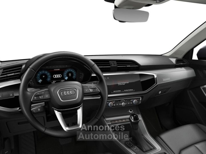 Audi Q3 35 TFSI 150 ch S tronic 7 Design - 4
