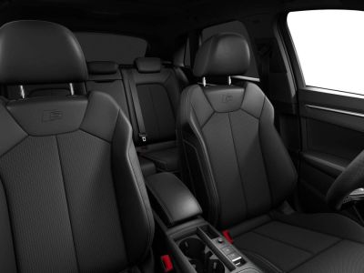 Audi Q3 35 TFSI 150 ch S tronic 7 S line   - 5