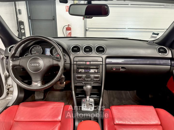 Audi S4 CABRIOLET V8 42 344ch Quattro Tiptronic6 - 10
