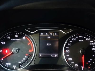 Audi A3 Sportback 10 TFSI 115CH SPORT S TRONIC 7   - 14
