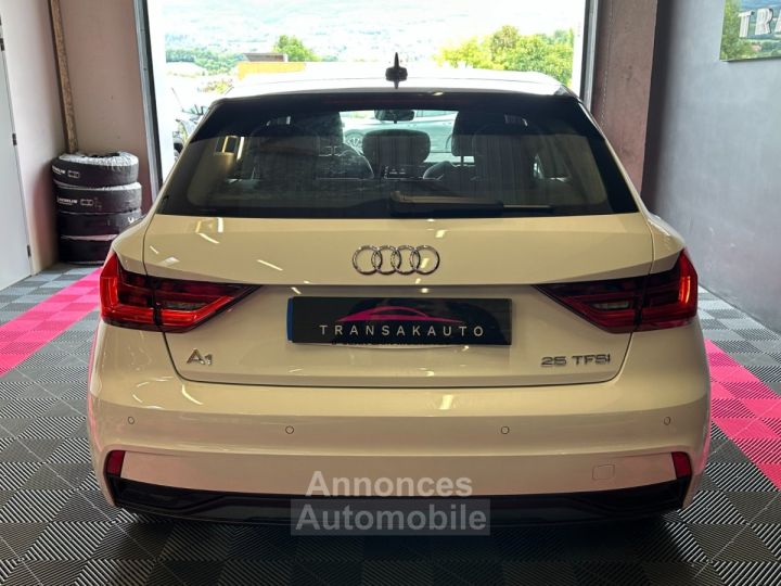 Audi A1 Sportback 25 TFSI 10 95 ch BVM5 - Suivi - 1ere main - Finition Advanced - Apple CarPlay - 4