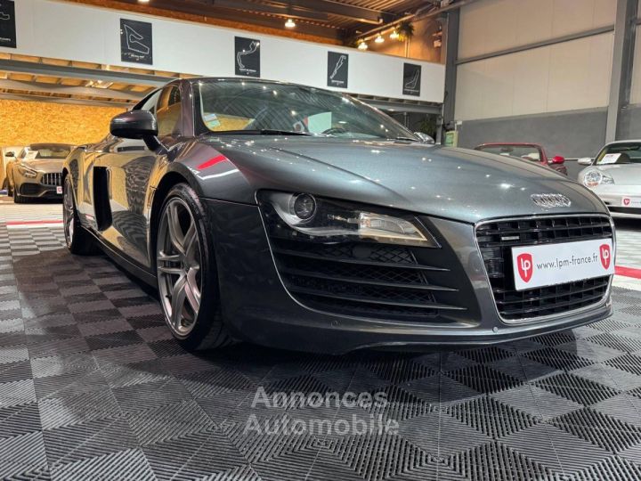 Audi R8 42 V8 FSI 430ch R tronic 6 - 9