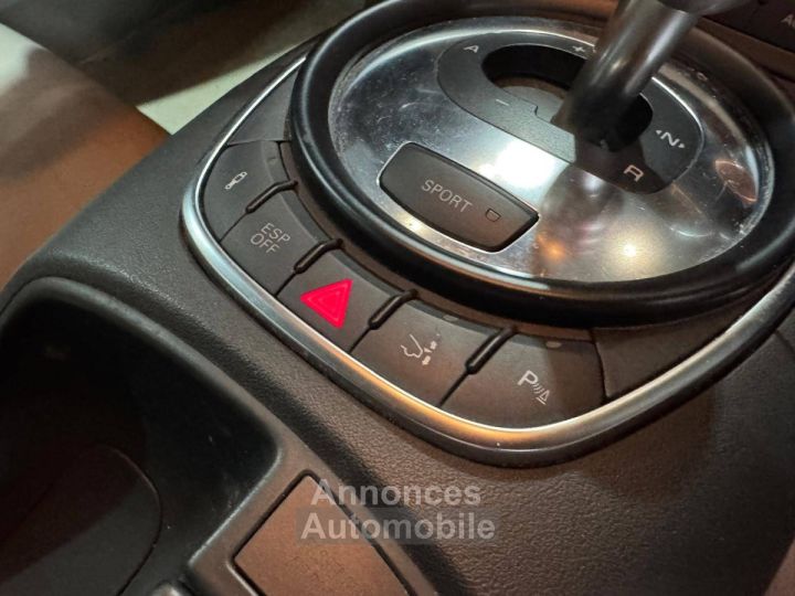 Audi R8 42 V8 FSI 430ch R tronic 6 - 13