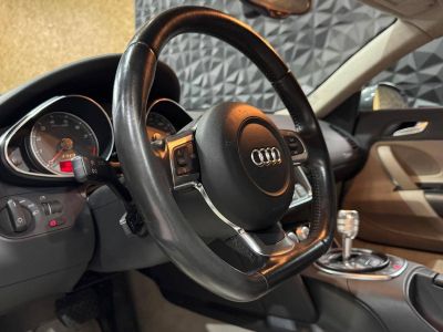 Audi R8 42 V8 FSI 430ch R tronic 6   - 16