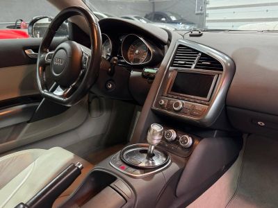 Audi R8 42 V8 FSI 430ch R tronic 6   - 18