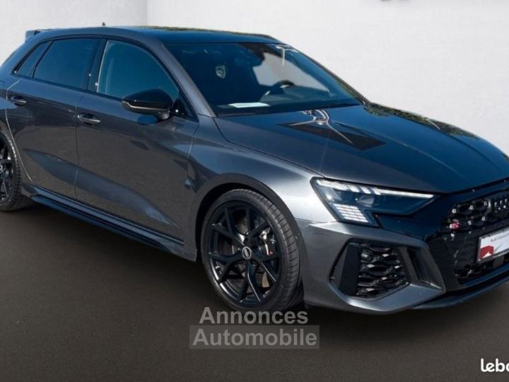 Audi RS3 sportback 400cv - 3