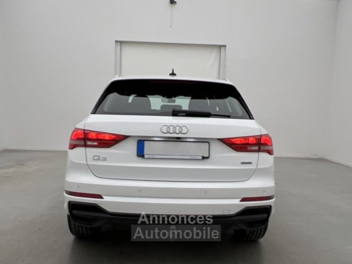 Audi Q3 Sline 40 TDI Quattro - 8