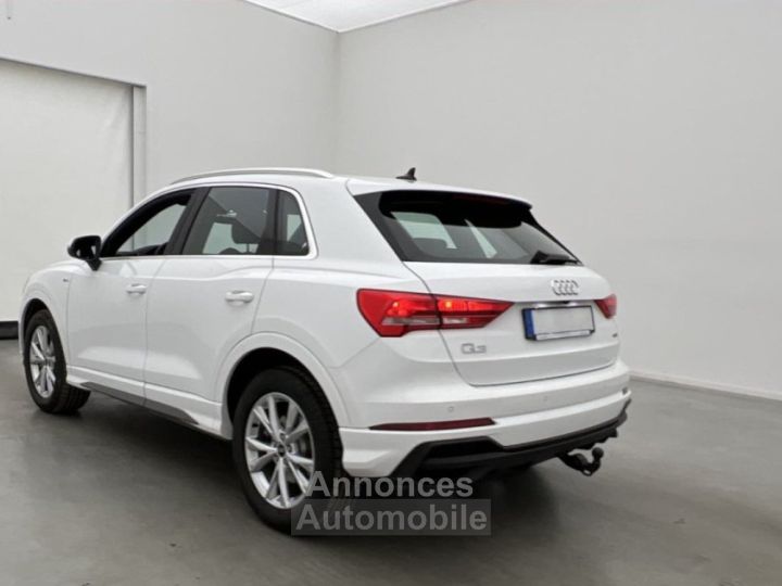 Audi Q3 Sline 40 TDI Quattro - 9