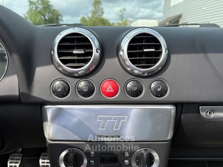 Audi TT Roadster 18T - 16