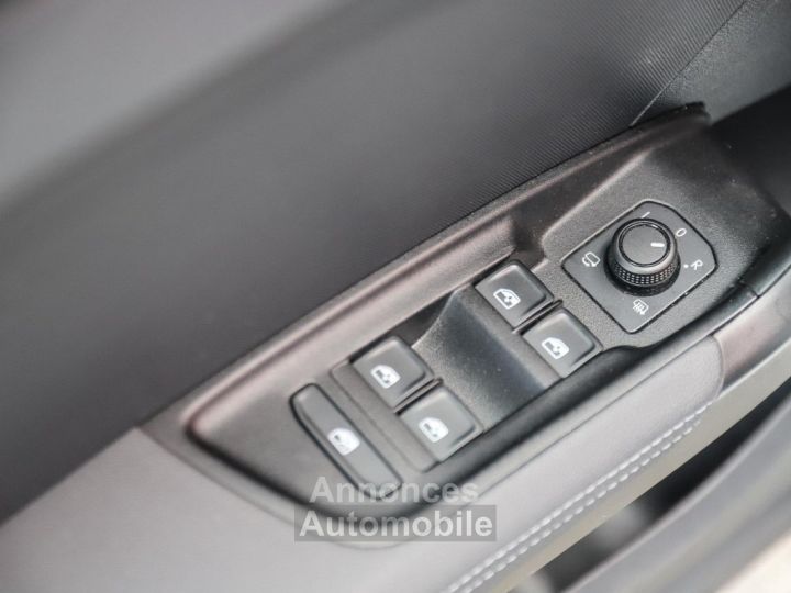 Audi A1 Sportback 10 30 TFSI 110 S-Tronic Advanced 2 BITON CARPLAY - 27