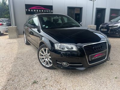Audi A3 (8P Phase 2) 16 TDI 90ch Sportback Ambition / Origine France   - 1