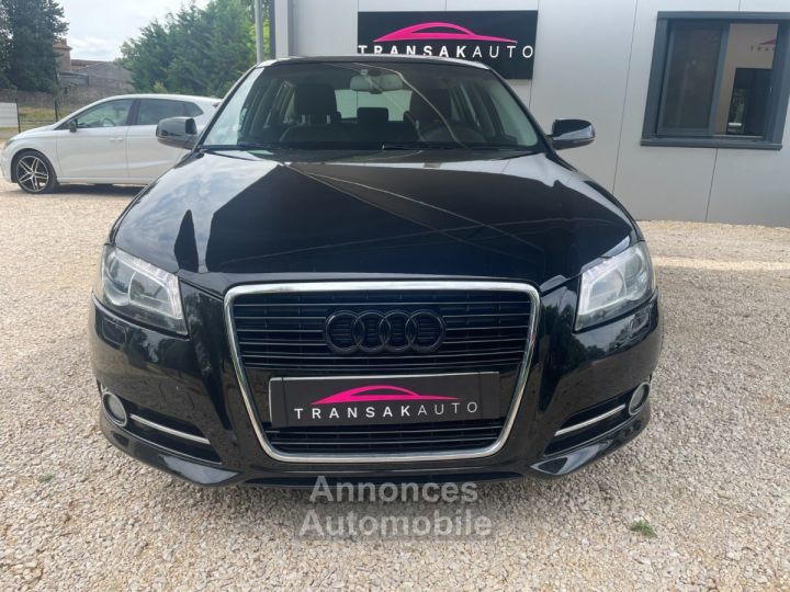 Audi A3 (8P Phase 2) 16 TDI 90ch Sportback Ambition / Origine France - 2