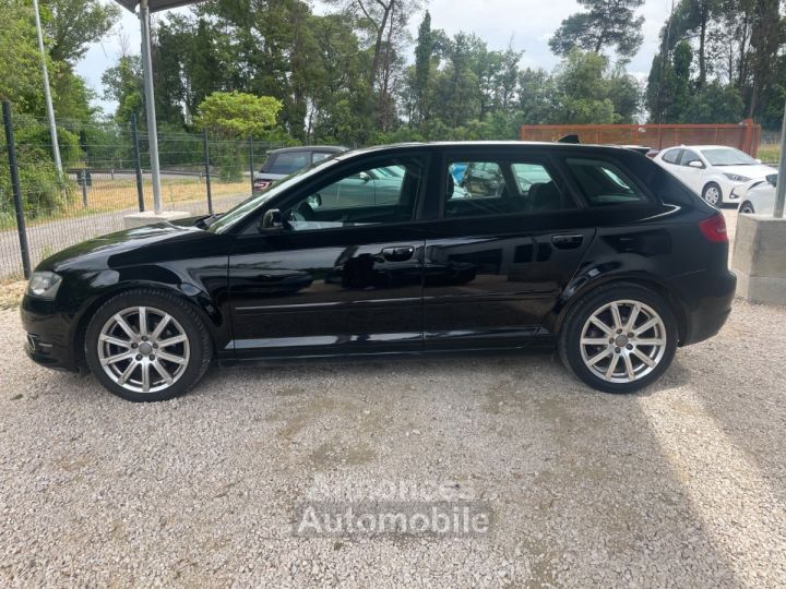 Audi A3 (8P Phase 2) 16 TDI 90ch Sportback Ambition / Origine France - 4