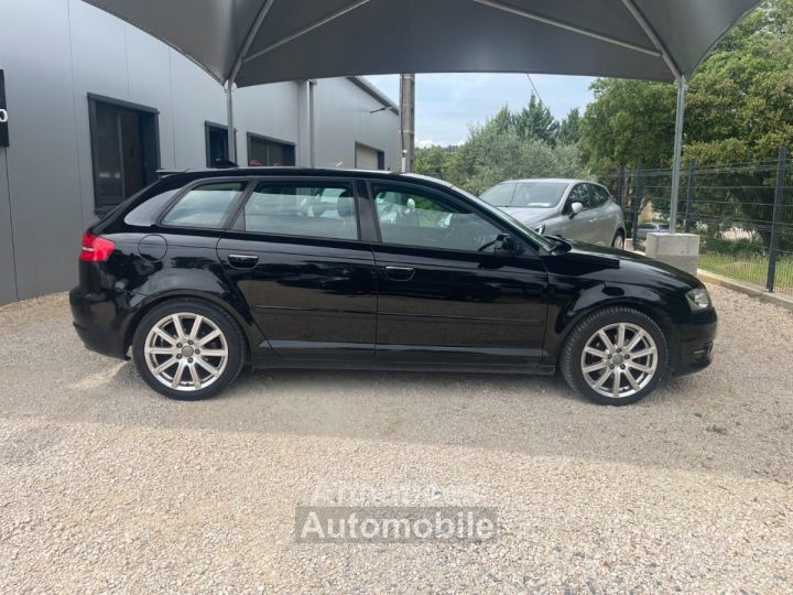 Audi A3 (8P Phase 2) 16 TDI 90ch Sportback Ambition / Origine France - 8
